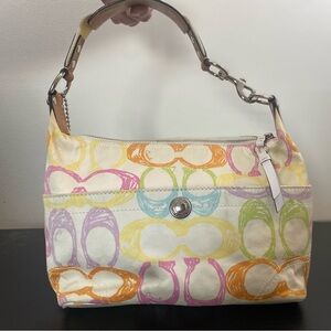Coach Hampton Pastel Multicolor Scribble Canvas L0871 F11672 Good used condition